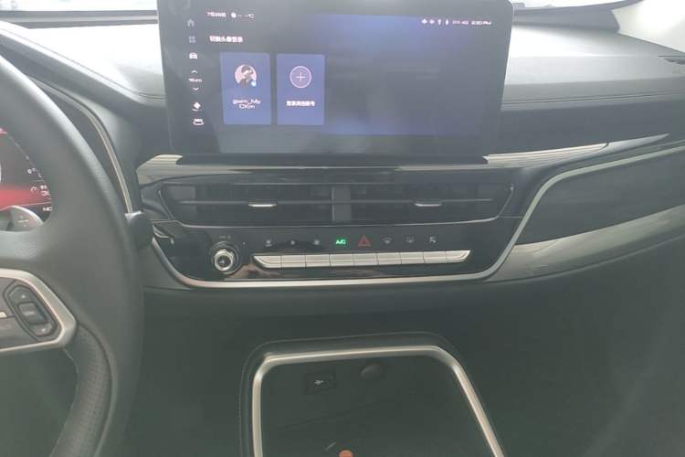 Used Haval H6 2023 National Trend Edition 1.5T Automatic Champion Version Audio And AC Panel
