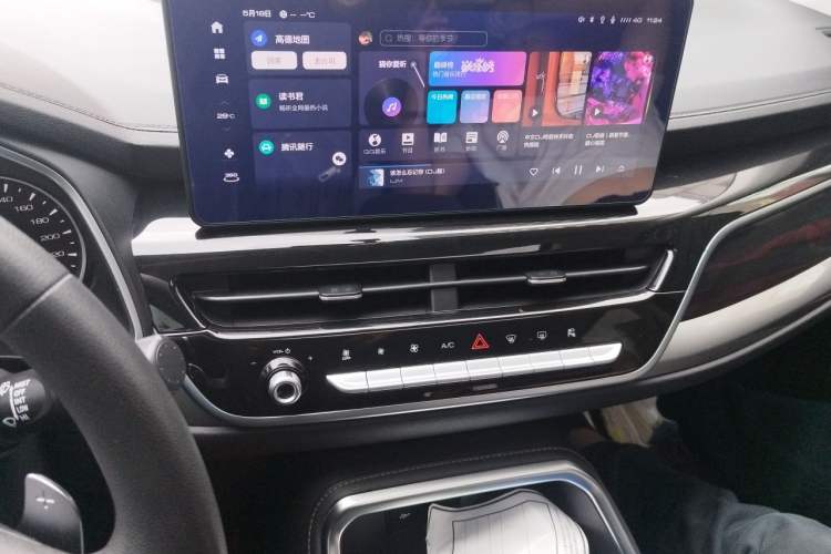 Used Haval H6 2023 National Trend Edition 1.5T Automatic Urban Version Audio And AC Panel