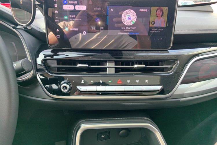 Used Haval H6 2023 National Trend Edition 1.5T Automatic Champion Version Audio And AC Panel