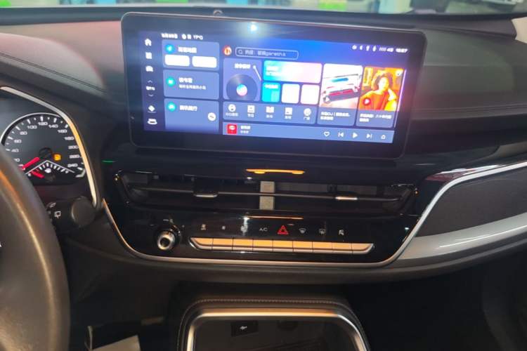 Used Haval H6 2023 National Trend Edition 1.5T Automatic Urban Version Audio And AC Panel