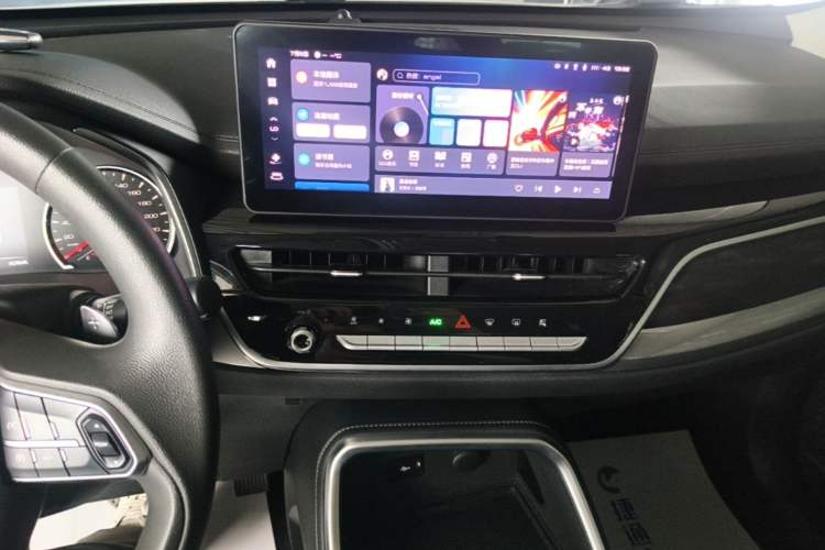 Used Haval H6 2023 National Trend Edition 1.5T Automatic Urban Version Audio And AC Panel
