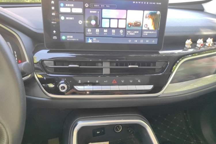 Used Haval H6 2023 National Trend Edition 1.5T Automatic Champion Version Audio And AC Panel
