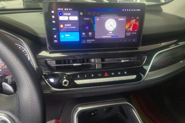 Used Haval H6 2023 National Trend Edition 1.5T Automatic Urban Version Audio And AC Panel