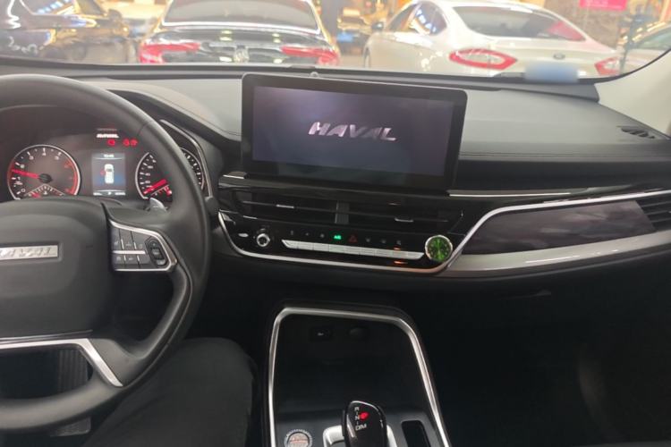 Used Haval H6 2023 National Trend Edition 1.5T Automatic Urban Version Center Console