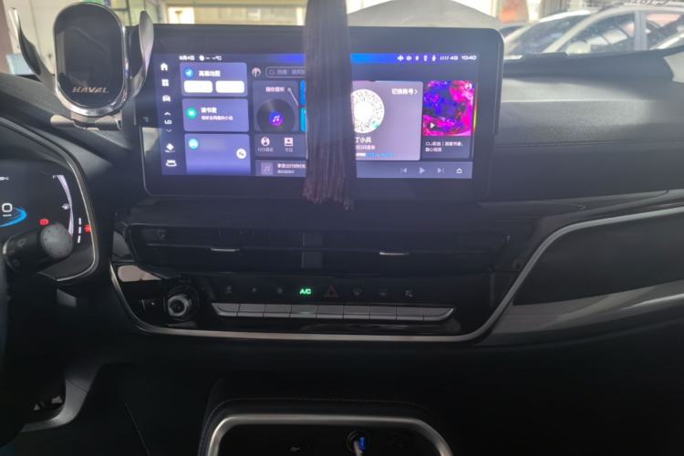 Used Haval H6 2023 National Trend Edition 1.5T Automatic Champion Version Center Console