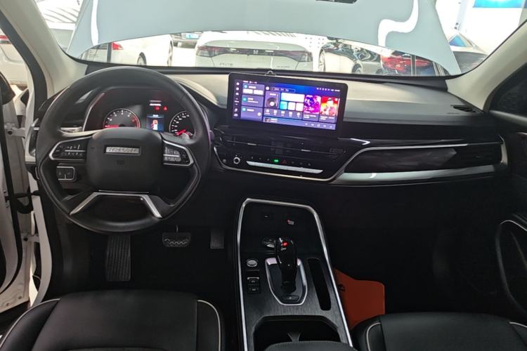 Used Haval H6 2023 National Trend Edition 1.5T Automatic Urban Version Center Console