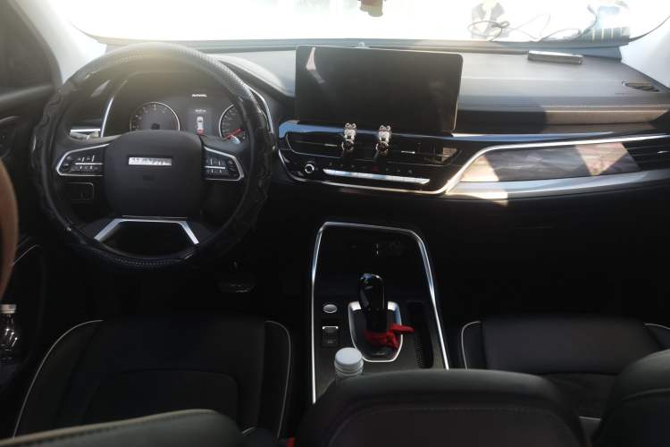 Used Haval H6 2023 National Trend Edition 1.5T Automatic Urban Version Center Console