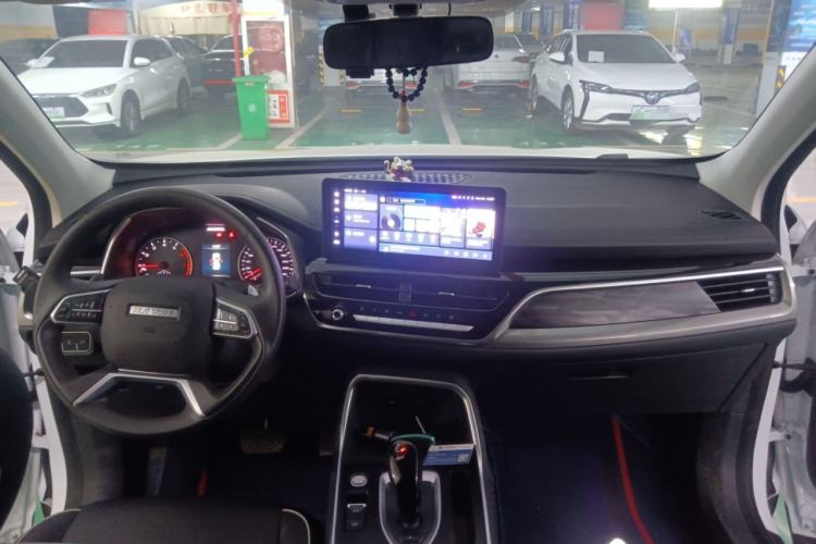 Used Haval H6 2023 National Trend Edition 1.5T Automatic Urban Version Center Console