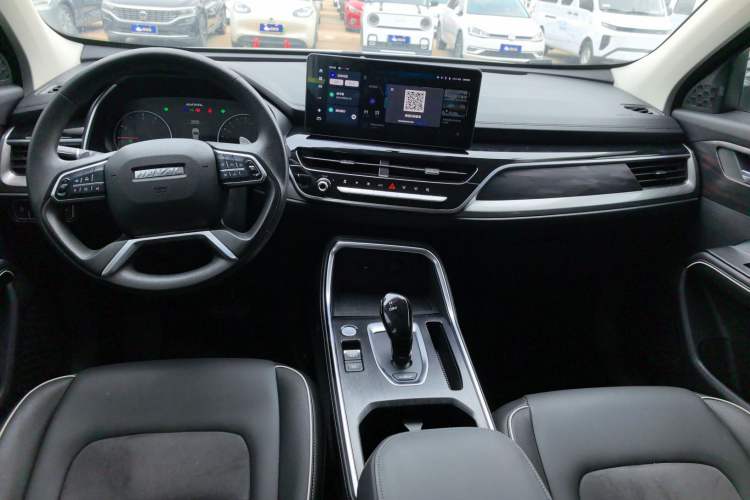 Used Haval H6 2023 National Trend Edition 1.5T Automatic Urban Version Center Console