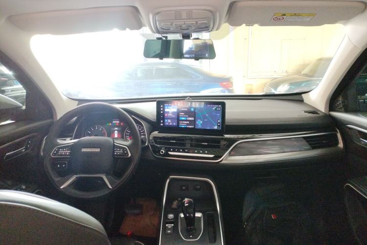 Used Haval H6 2023 National Trend Edition 1.5T Automatic Urban Version Center Console