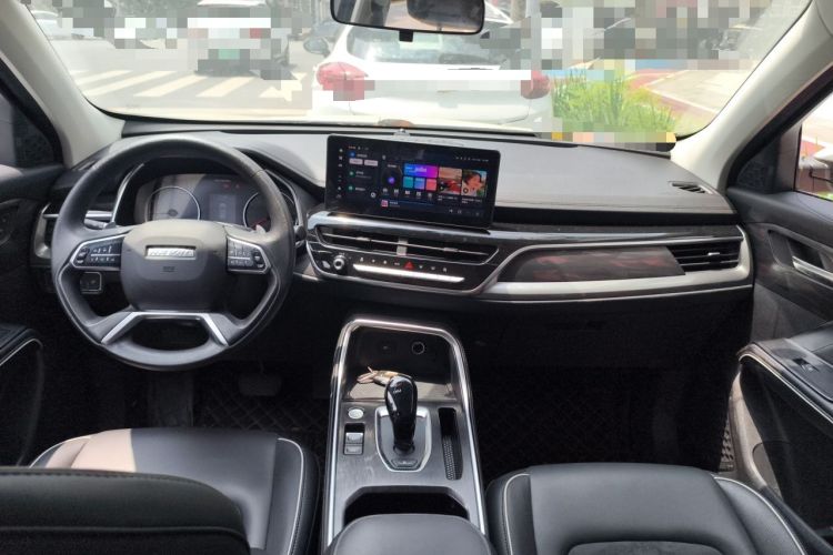 Used Haval H6 2023 National Trend Edition 1.5T Automatic Urban Version Center Console
