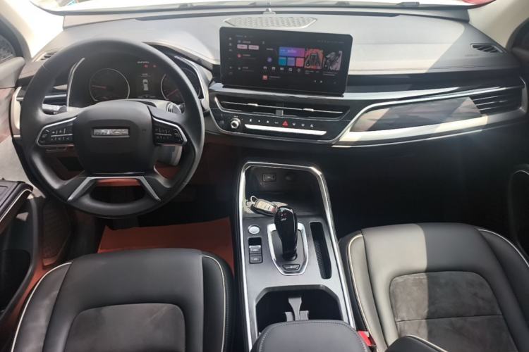 Used Haval H6 2023 National Trend Edition 1.5T Automatic Urban Version Center Console