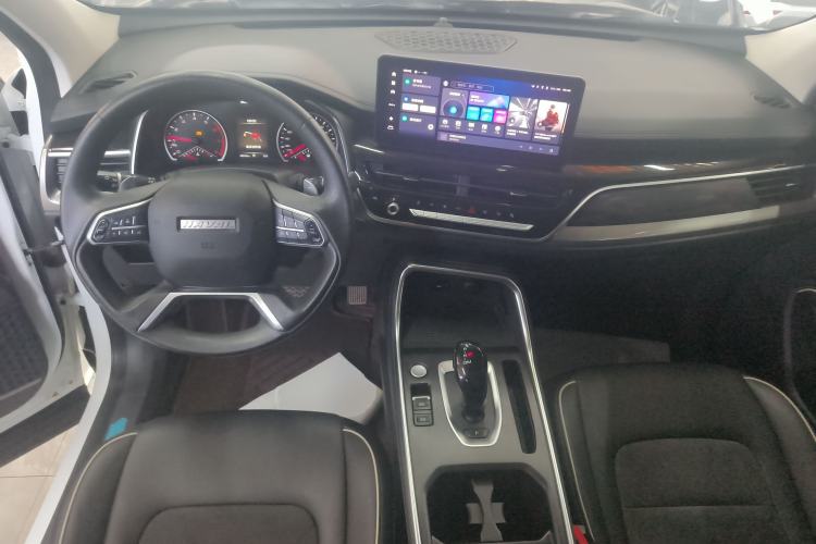 Used Haval H6 2023 National Trend Edition 1.5T Automatic Urban Version Center Console
