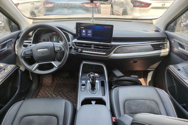 Used Haval H6 2023 National Trend Edition 1.5T Automatic Urban Version Center Console