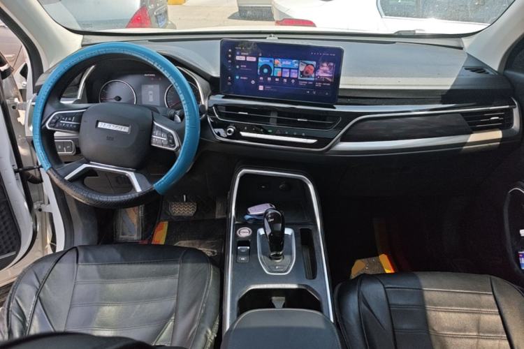 Used Haval H6 2023 National Trend Edition 1.5T Automatic Urban Version Center Console
