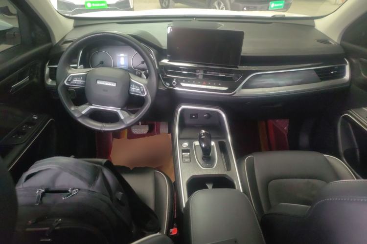 Used Haval H6 2023 National Trend Edition 1.5T Automatic Urban Version Center Console
