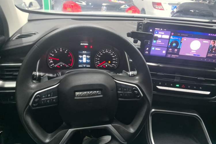 Used Haval H6 2023 National Trend Edition 1.5T Automatic Urban Version Center Console