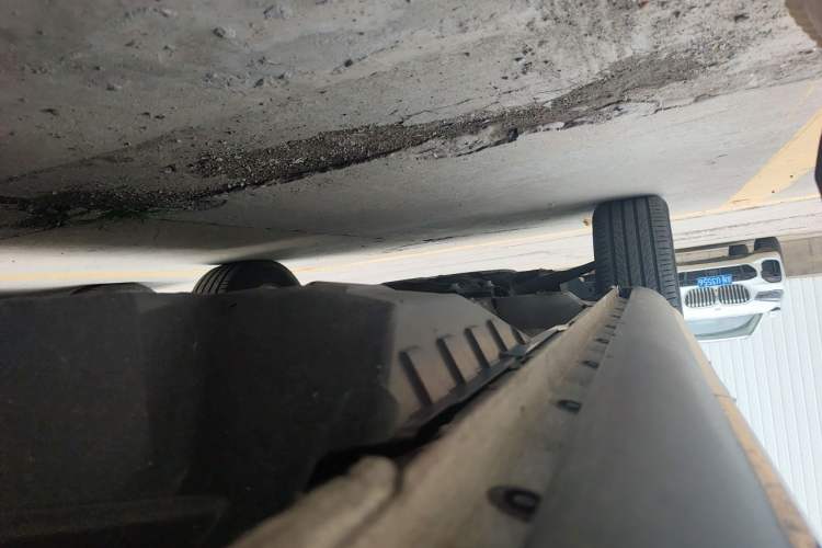 Used Haval H6 2023 National Trend Edition 1.5T Automatic Urban Version Chassis Rear Left