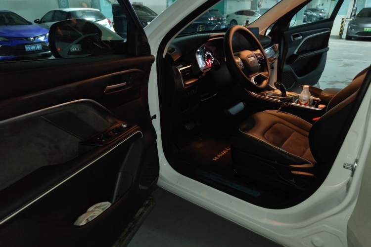 Used Haval H6 2023 National Trend Edition 1.5T Automatic Urban Version Driver Seat