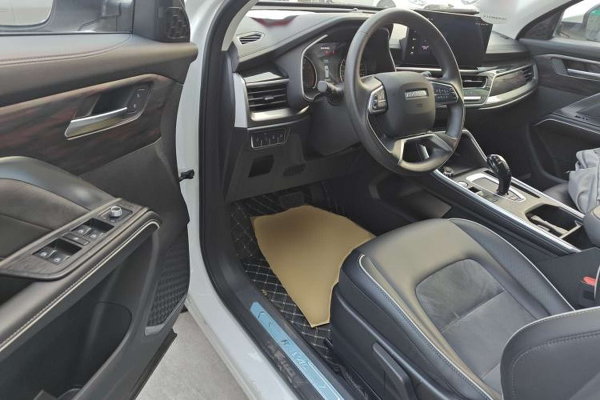 Used Haval H6 2023 National Trend Edition 1.5T Automatic Urban Version Driver Seat