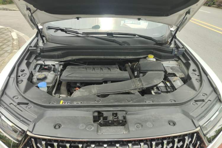 Used Haval H6 2023 National Trend Edition 1.5T Automatic Urban Version Engine Bay