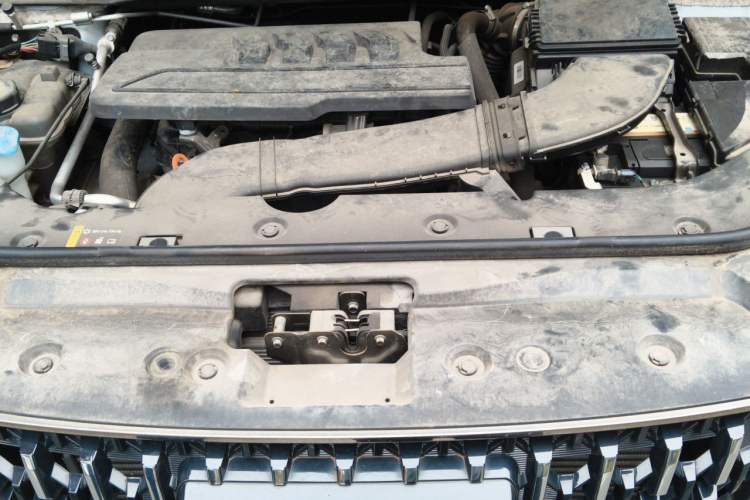 Used Haval H6 2023 National Trend Edition 1.5T Automatic Urban Version Engine Bay