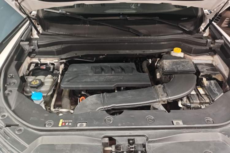 Used Haval H6 2023 National Trend Edition 1.5T Automatic Urban Version Engine Bay