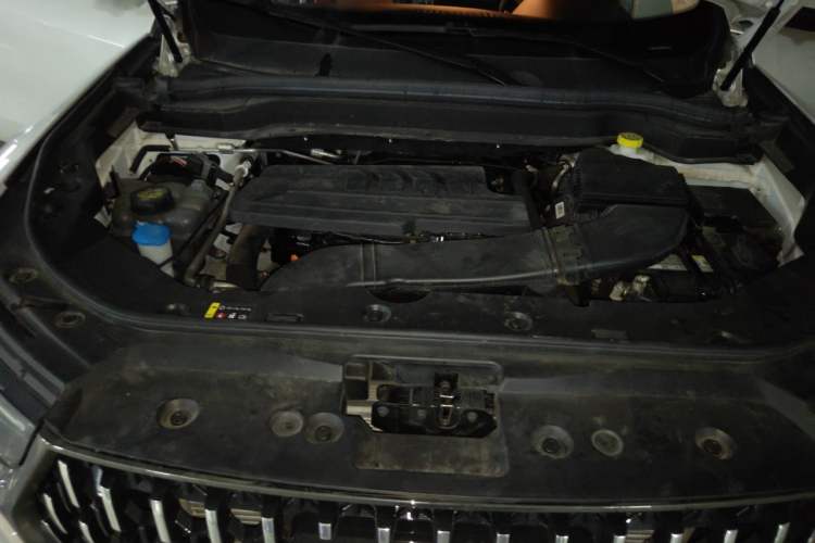 Used Haval H6 2023 National Trend Edition 1.5T Automatic Urban Version Engine Bay