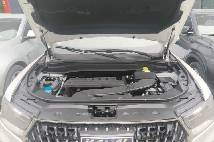 Used Haval H6 2023 National Trend Edition 1.5T Automatic Urban Version Engine Bay