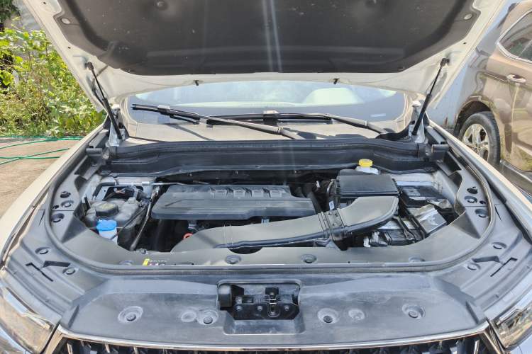 Used Haval H6 2023 National Trend Edition 1.5T Automatic Urban Version Engine Bay