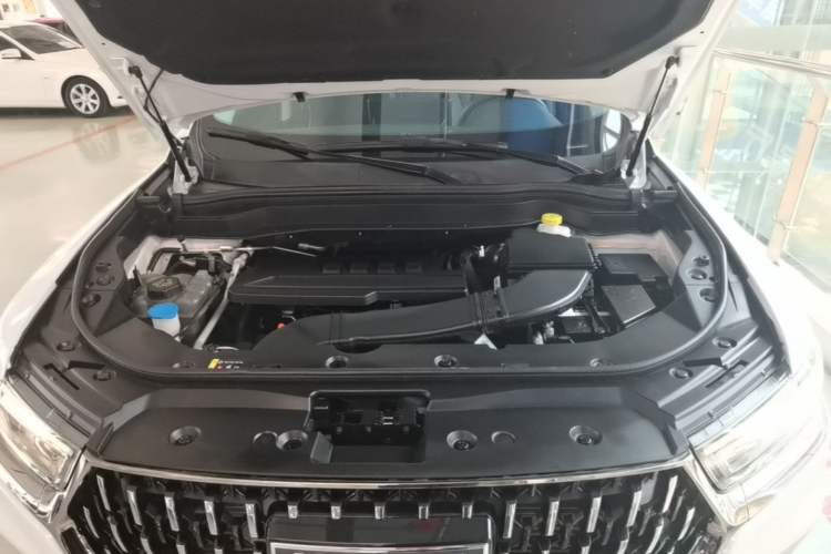 Used Haval H6 2023 National Trend Edition 1.5T Automatic Urban Version Engine Bay