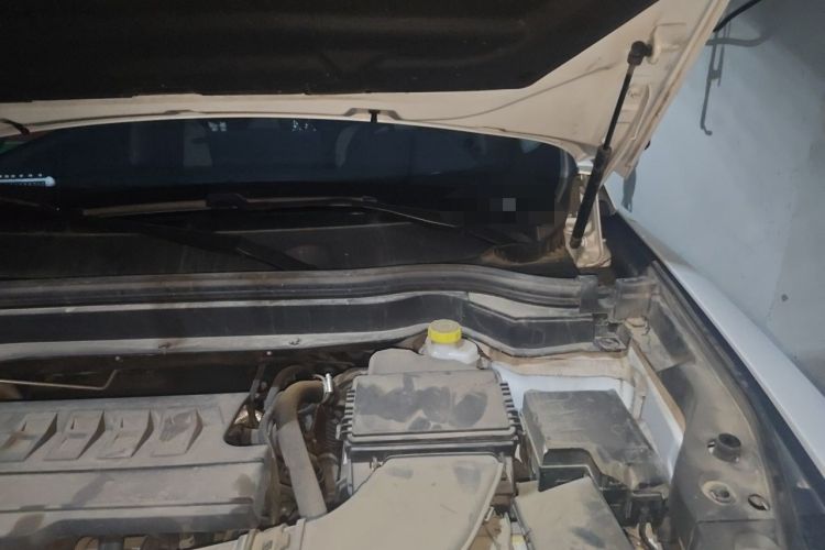 Used Haval H6 2023 National Trend Edition 1.5T Automatic Urban Version Engine Bay Left