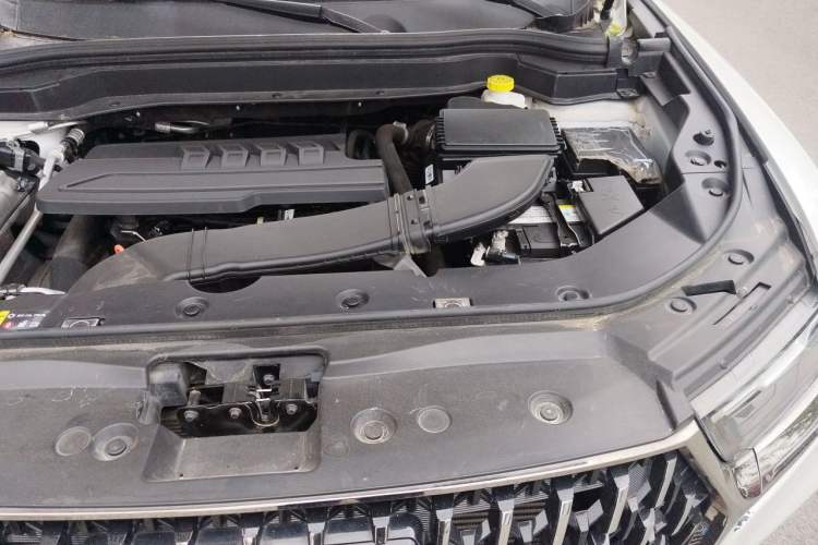 Used Haval H6 2023 National Trend Edition 1.5T Automatic Urban Version Engine Bay Left