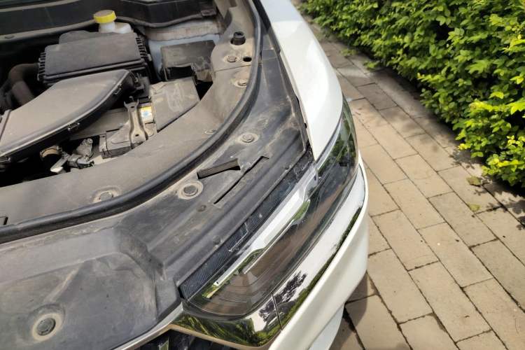 Used Haval H6 2023 National Trend Edition 1.5T Automatic Urban Version Engine Bay Left