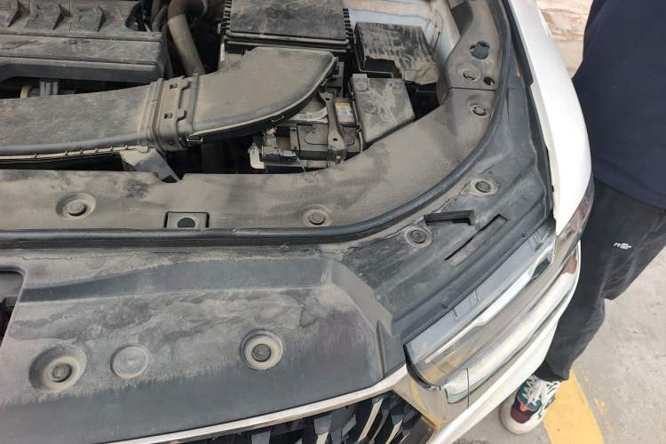 Used Haval H6 2023 National Trend Edition 1.5T Automatic Urban Version Engine Bay Left