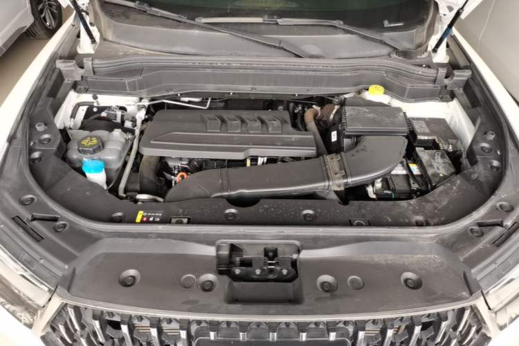 Used Haval H6 2023 National Trend Edition 1.5T Automatic Urban Version Engine Bay