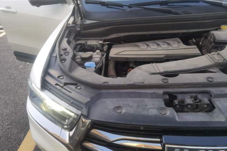 Used Haval H6 2023 National Trend Edition 1.5T Automatic Urban Version Engine Bay Right