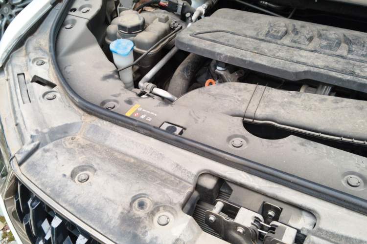 Used Haval H6 2023 National Trend Edition 1.5T Automatic Urban Version Engine Bay Right