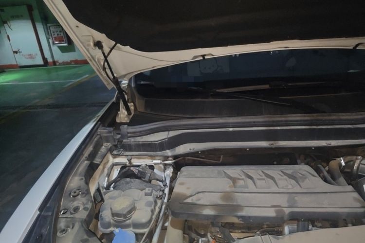 Used Haval H6 2023 National Trend Edition 1.5T Automatic Urban Version Engine Bay Right