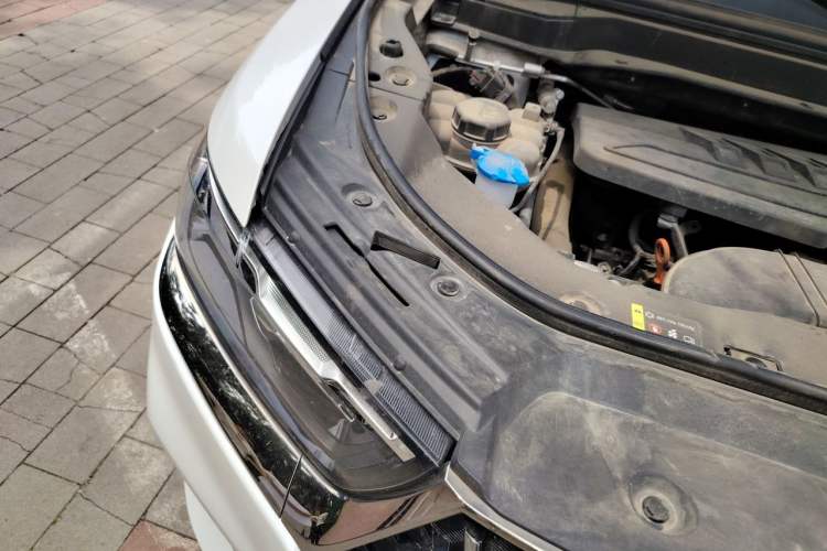 Used Haval H6 2023 National Trend Edition 1.5T Automatic Urban Version Engine Bay Right