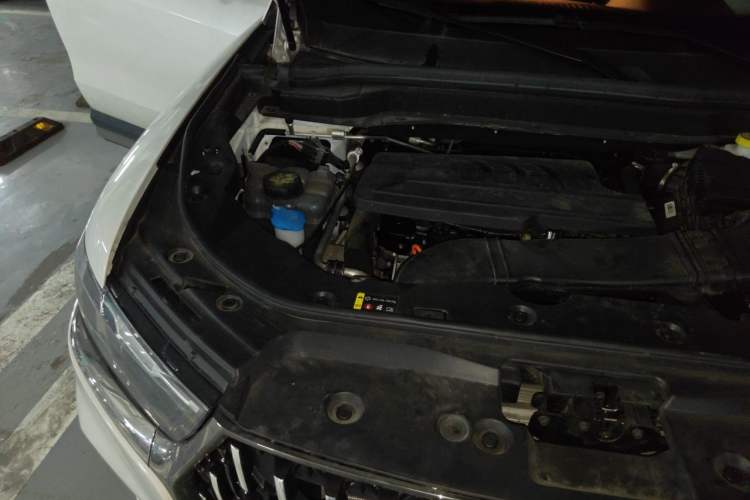 Used Haval H6 2023 National Trend Edition 1.5T Automatic Urban Version Engine Bay Right
