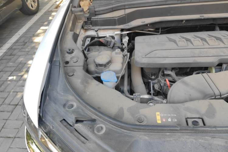 Used Haval H6 2023 National Trend Edition 1.5T Automatic Champion Version Engine Bay Right