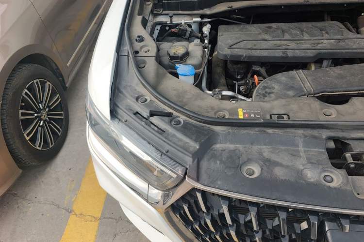 Used Haval H6 2023 National Trend Edition 1.5T Automatic Urban Version Engine Bay Right