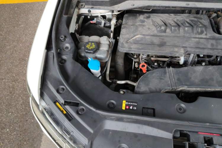 Used Haval H6 2023 National Trend Edition 1.5T Automatic Urban Version Engine Bay Right