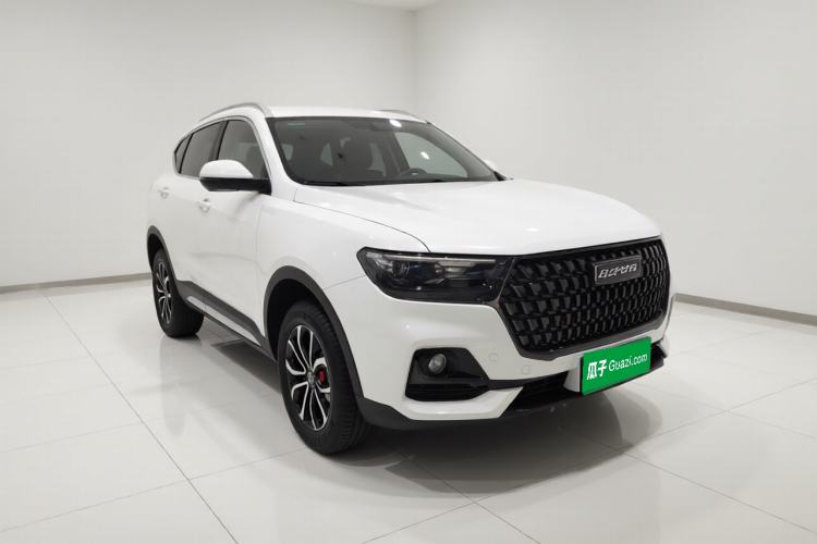 Used Haval H6 2023 National Trend Edition 1.5T Automatic Urban Version Front Right 45 Deg