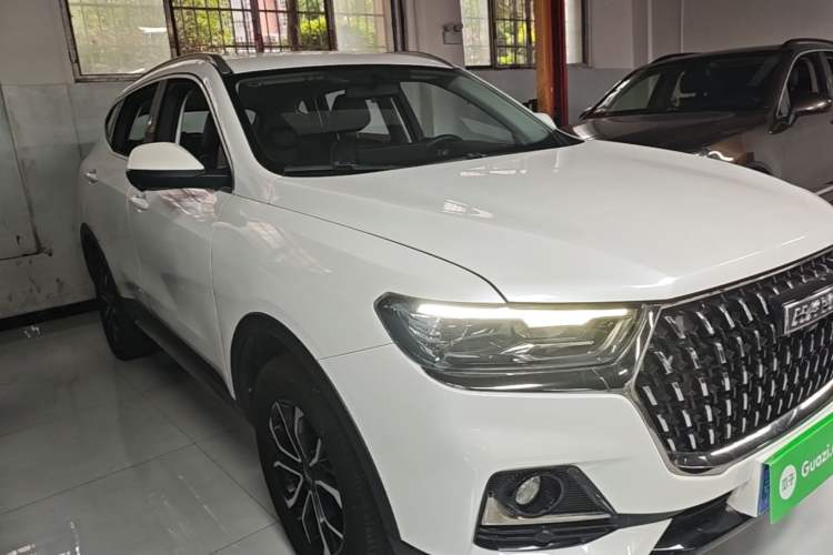 Used Haval H6 2023 National Trend Edition 1.5T Automatic Urban Version Front Right 45 Deg