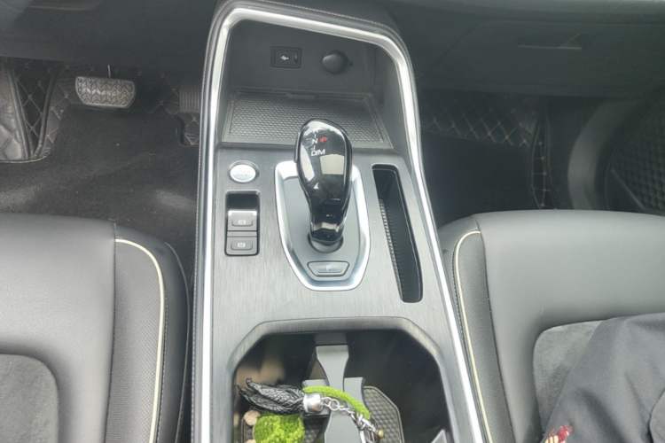 Used Haval H6 2023 National Trend Edition 1.5T Automatic Urban Version Gear Lever