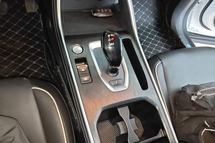 Used Haval H6 2023 National Trend Edition 1.5T Automatic Urban Version Gear Lever