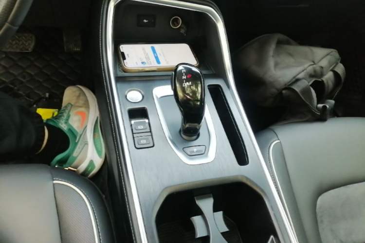 Used Haval H6 2023 National Trend Edition 1.5T Automatic Champion Version Gear Lever