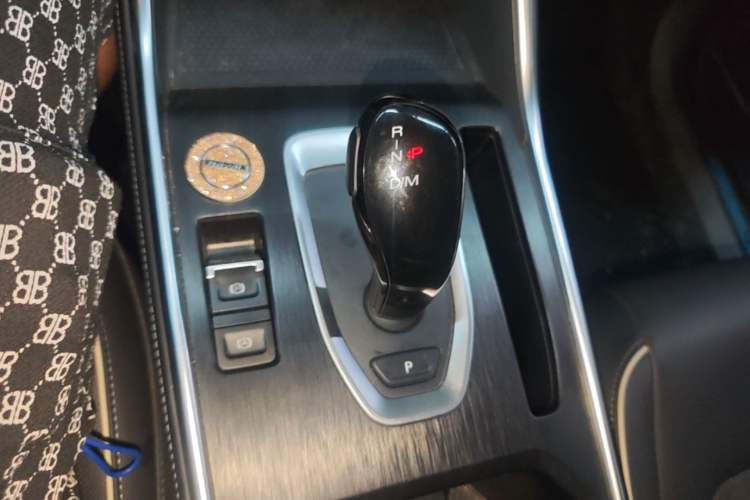 Used Haval H6 2023 National Trend Edition 1.5T Automatic Urban Version Gear Lever